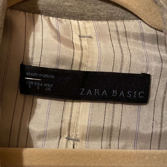 Zara basic blazer - Picture 2 of 2